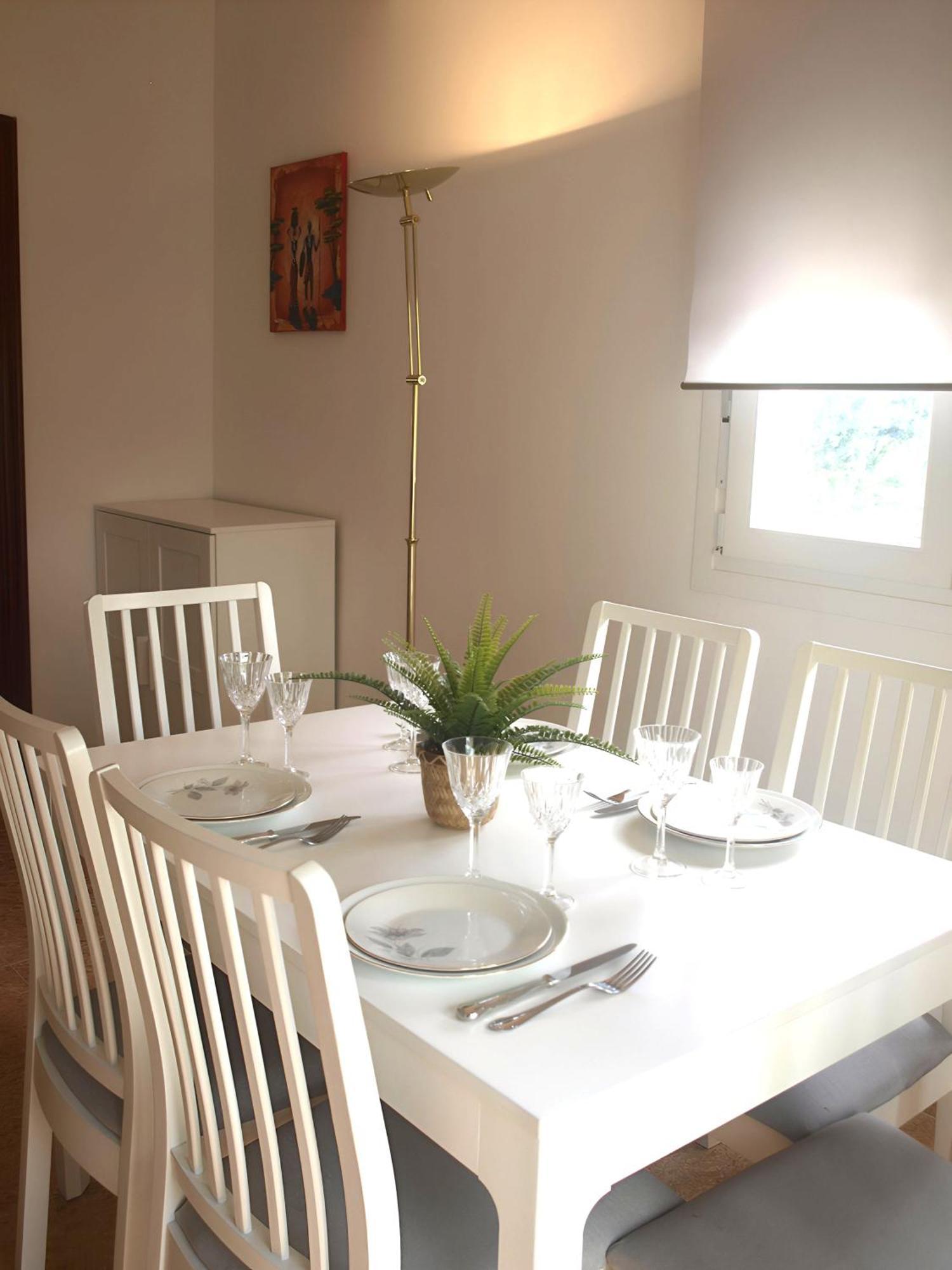 Jardines Del Ebro, 8 Pax, Ideal Grupos Logrono Exterior photo